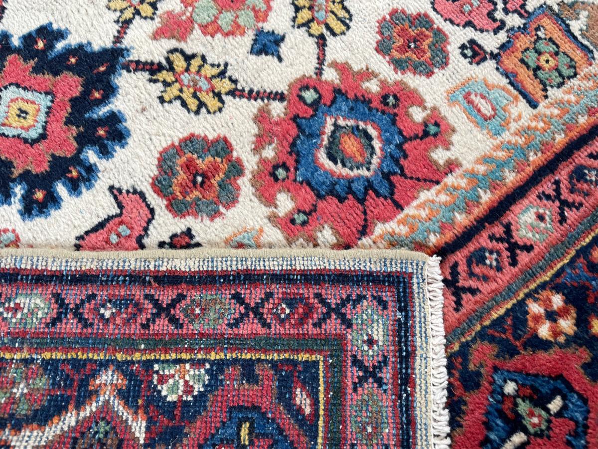 Antique Mahal carpet