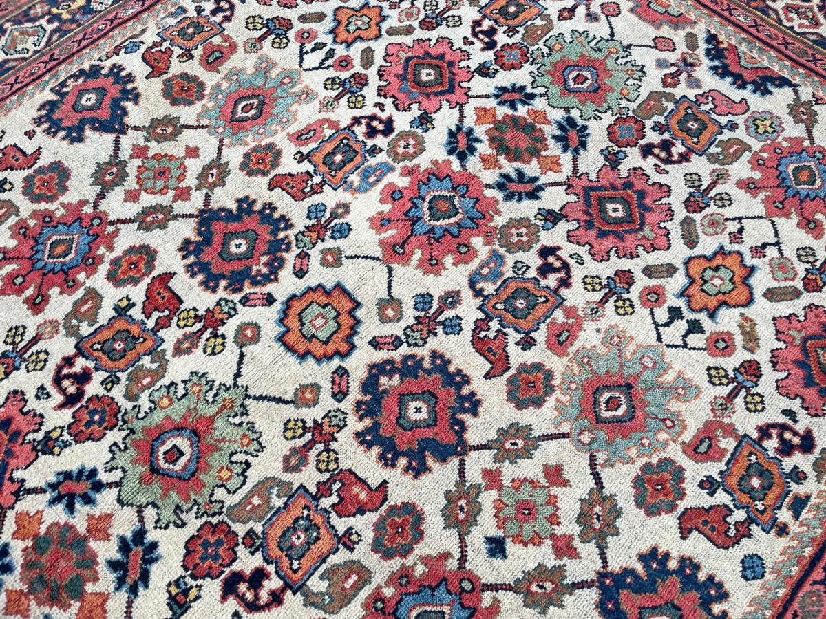 Antique Mahal carpet