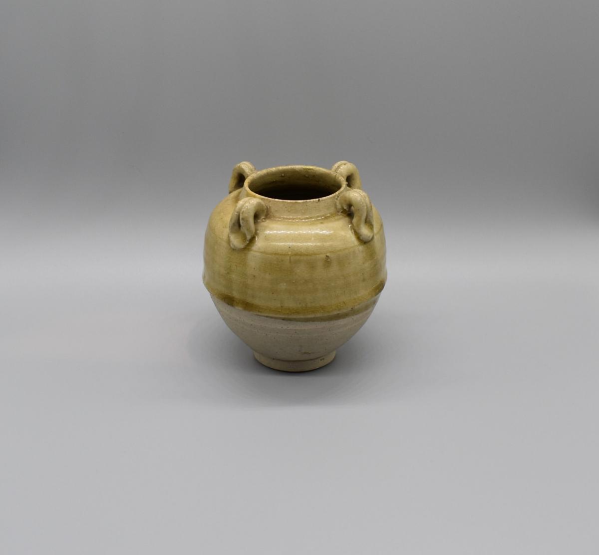 Small Yue Ware Jarlet