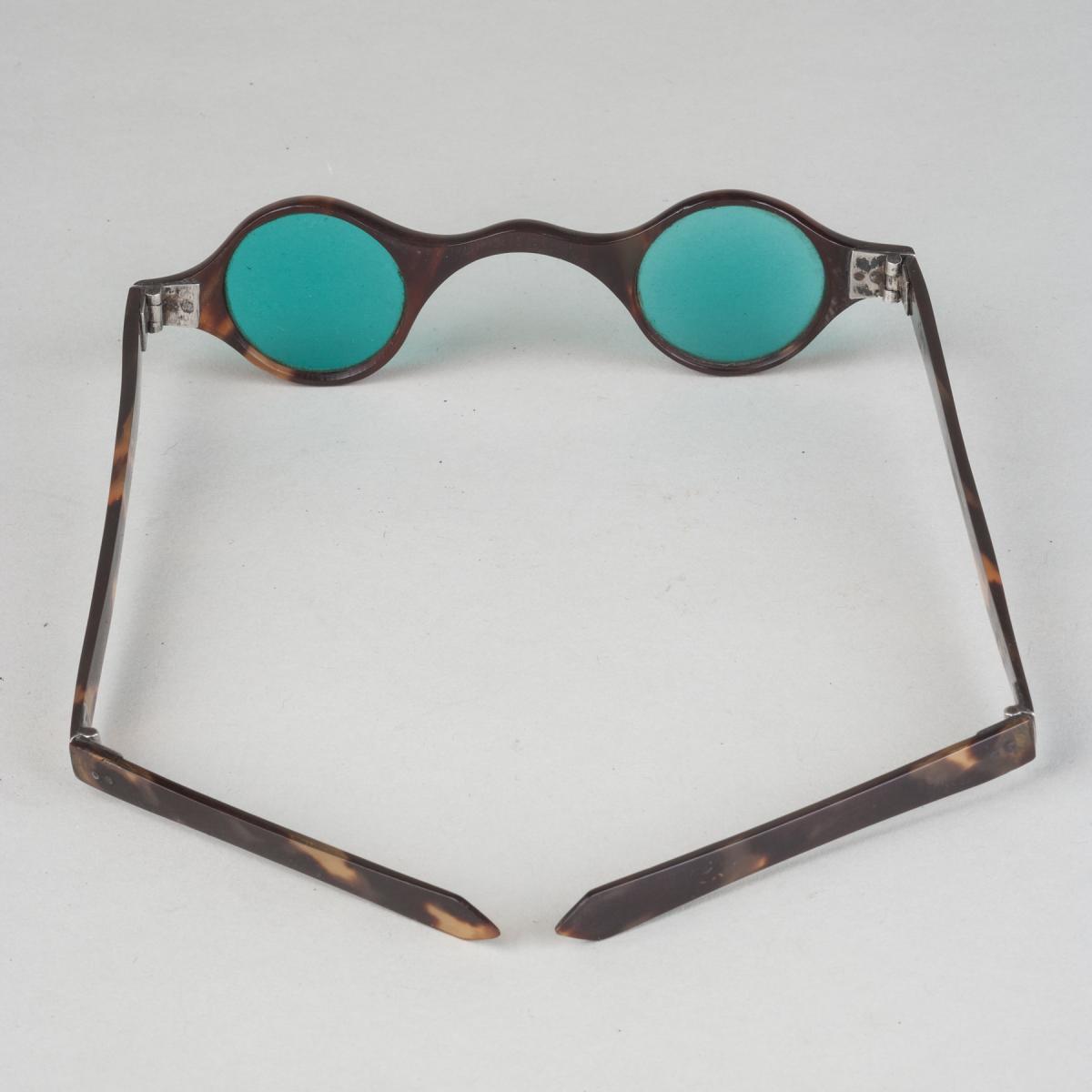 Tortoiseshell Framed Sunglasses