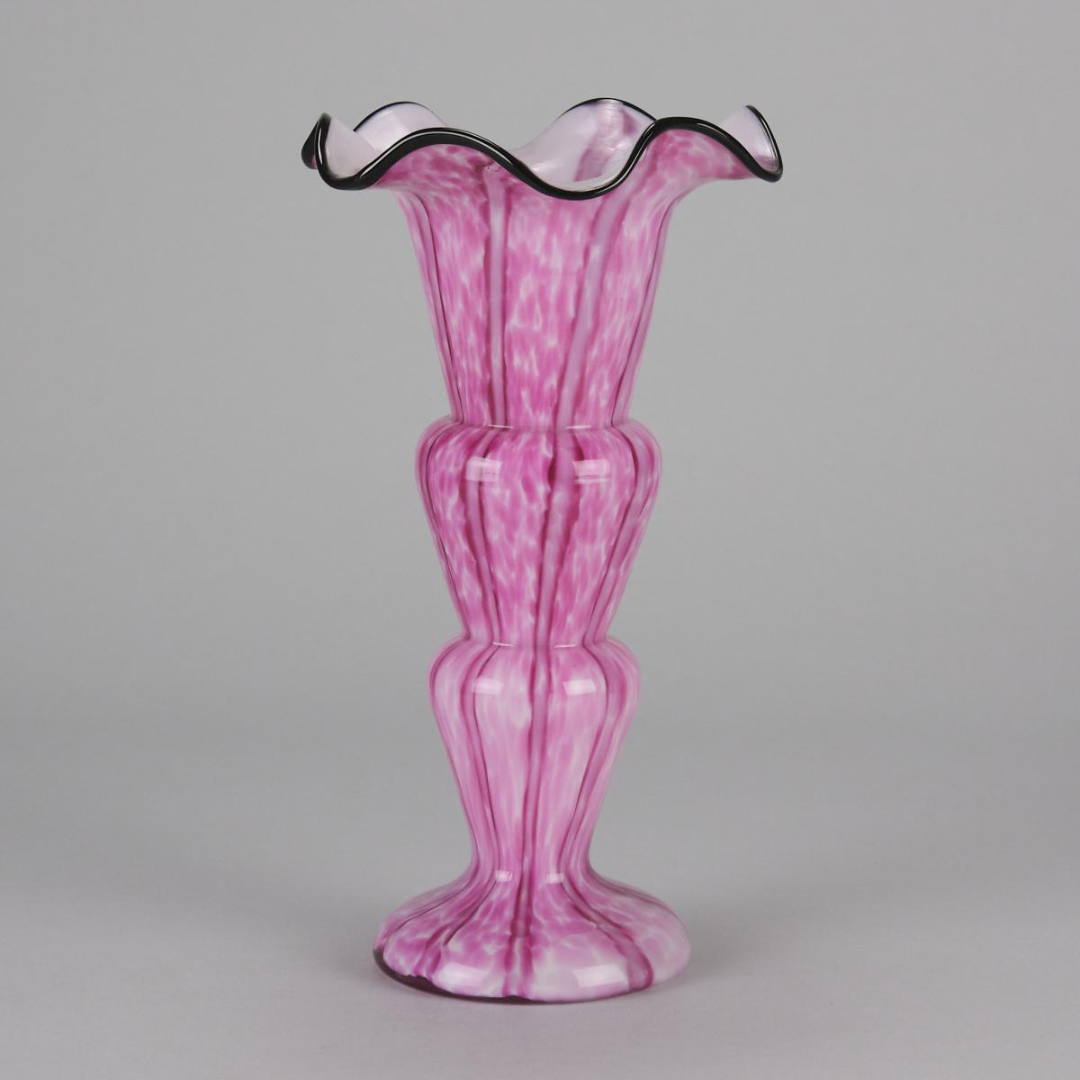 Coloured glass vase entitled "Trefoil Vase" by Franz Welz - Circa 1930