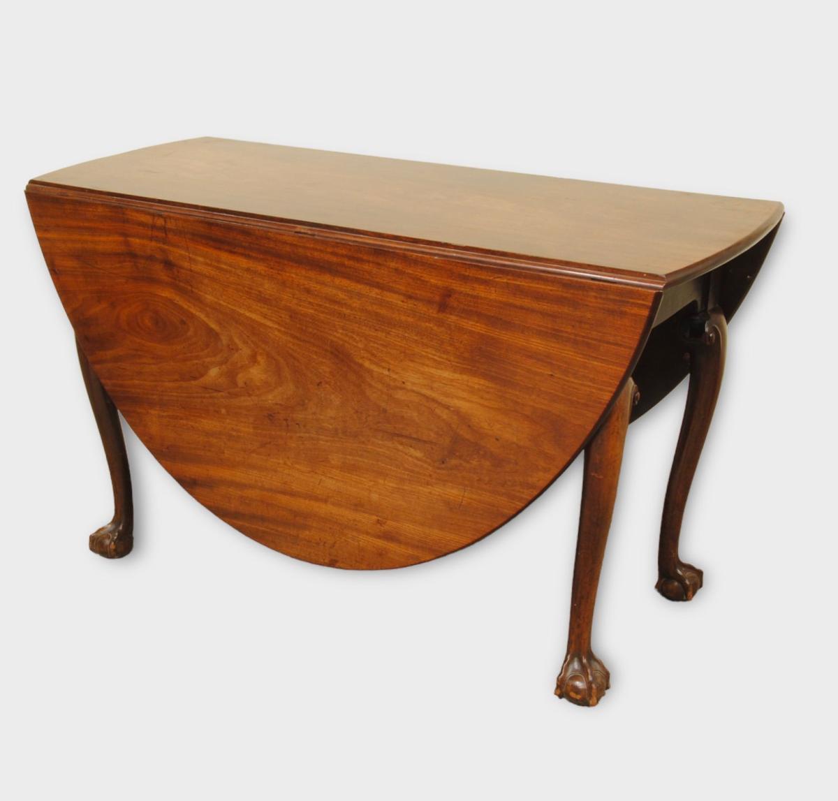 18th Century Oval Gateleg Table
