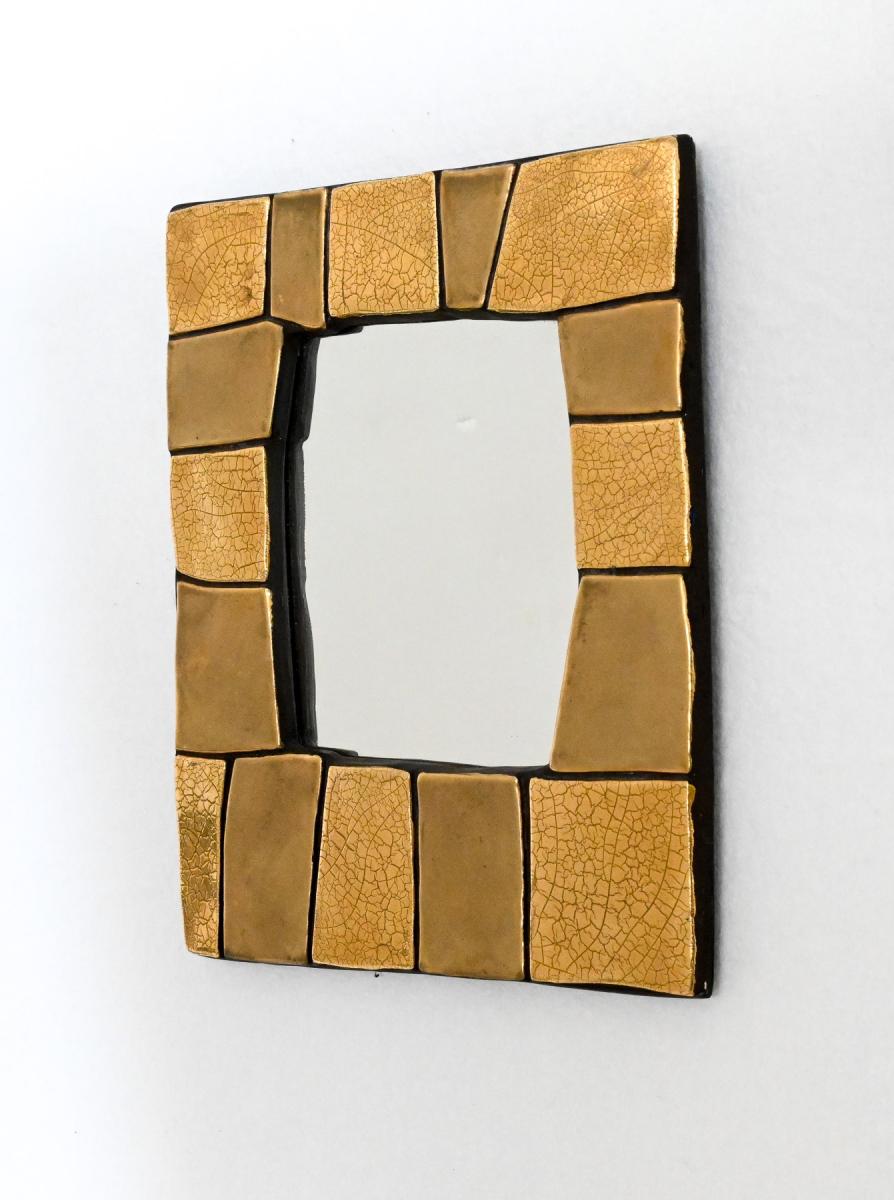 Cuzco mirror by Mithé Espelt⁠