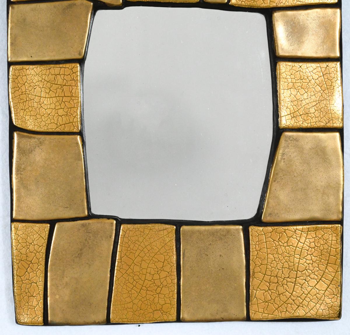Cuzco mirror by Mithé Espelt⁠