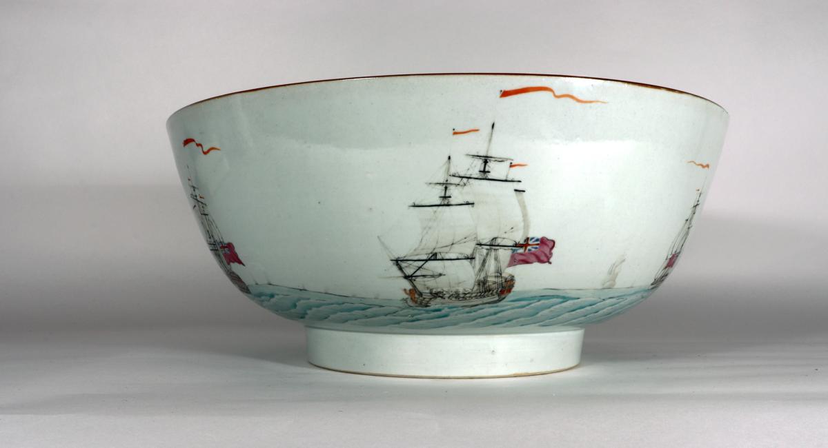 Chinese Export Porcelain Large Punch Bowl