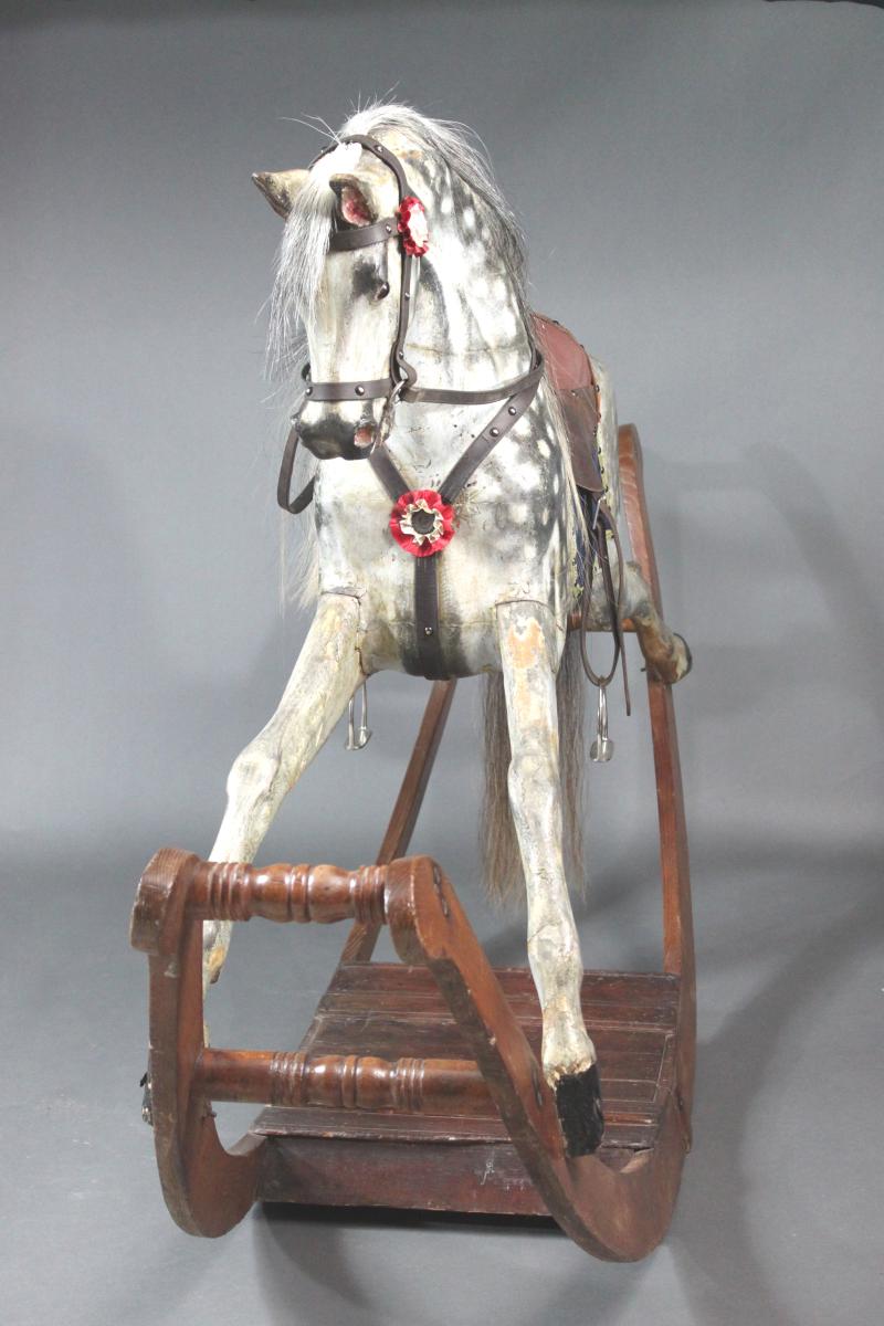 Rocking horse front