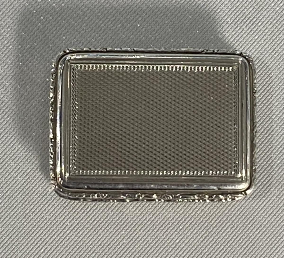 Thomas Edwards Quill pen and Book silver vinaigrette 1831