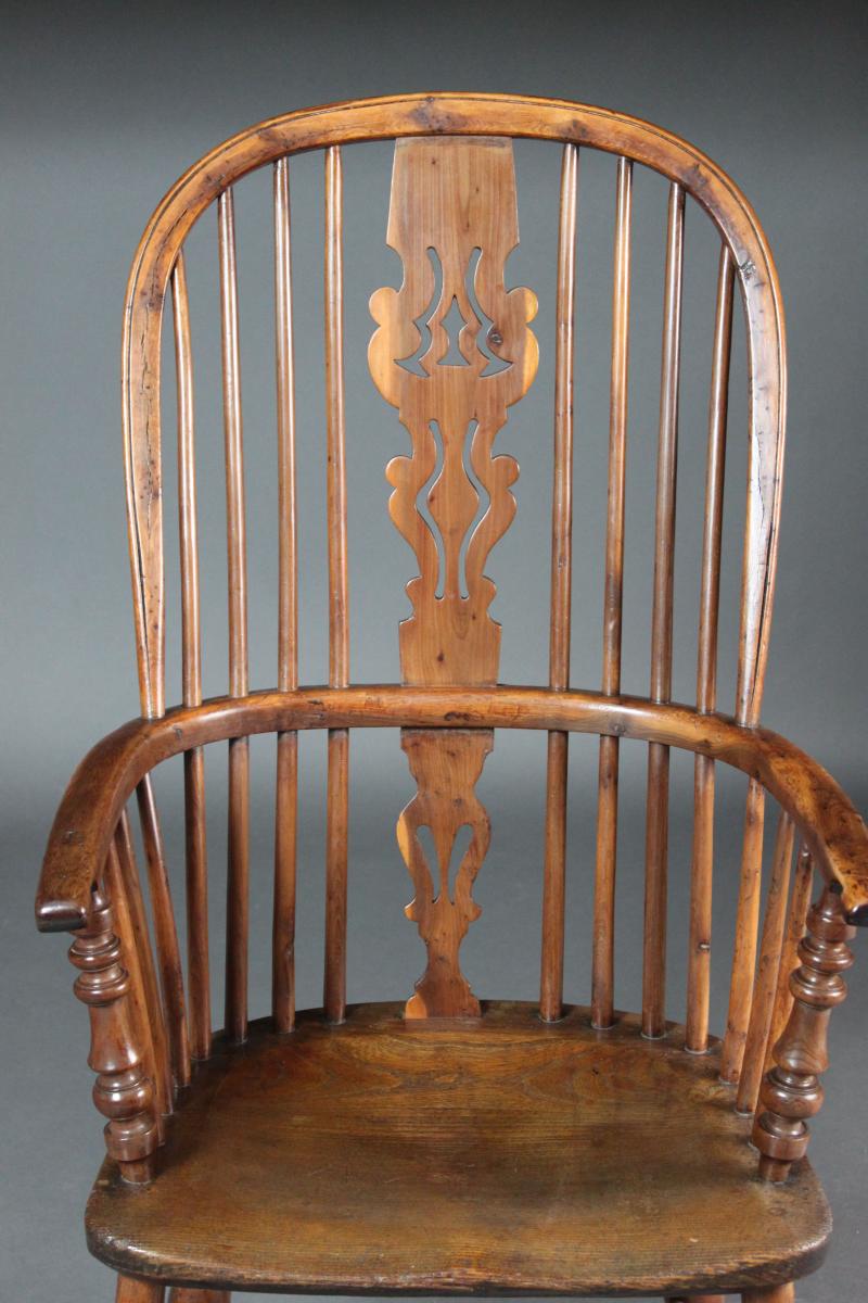 Yew Wood Windsor Chair