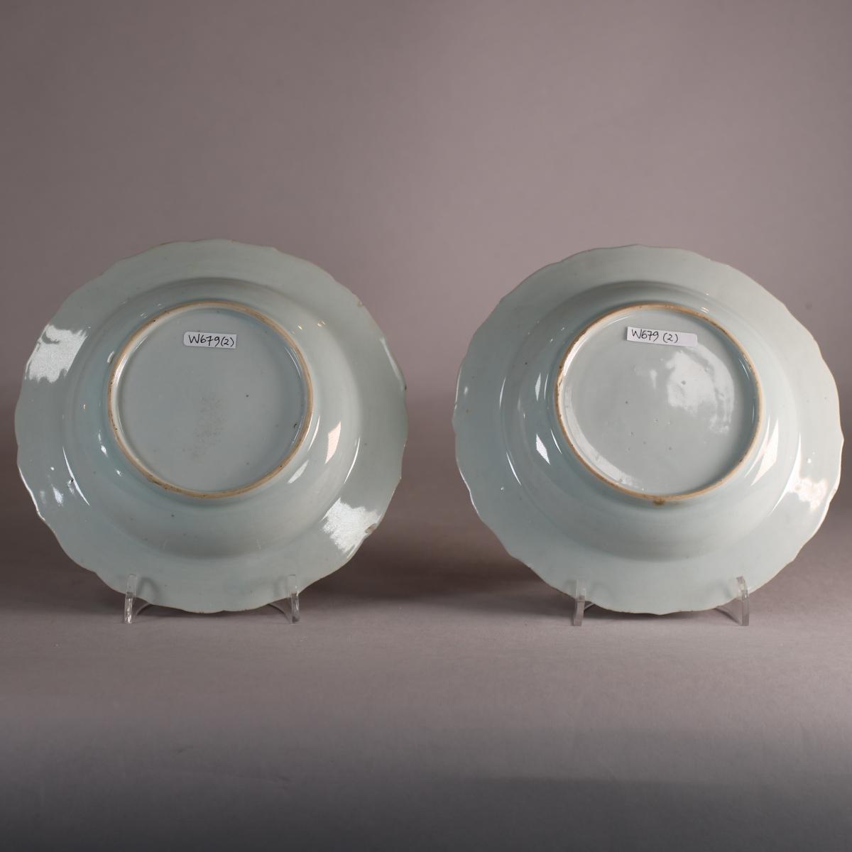 Reverse of pair of Qianlong plates
