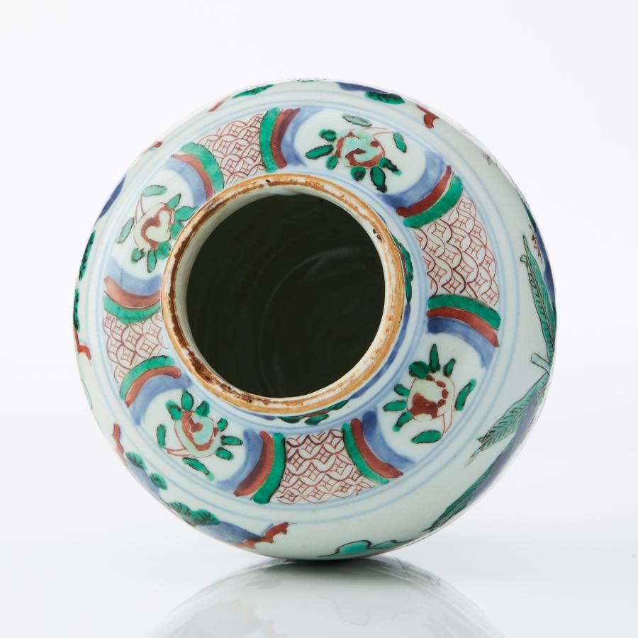 A Chinese Wucai Jar