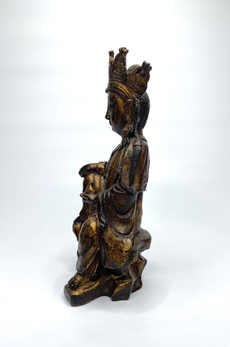 Chinese gilt bronze Guanyin