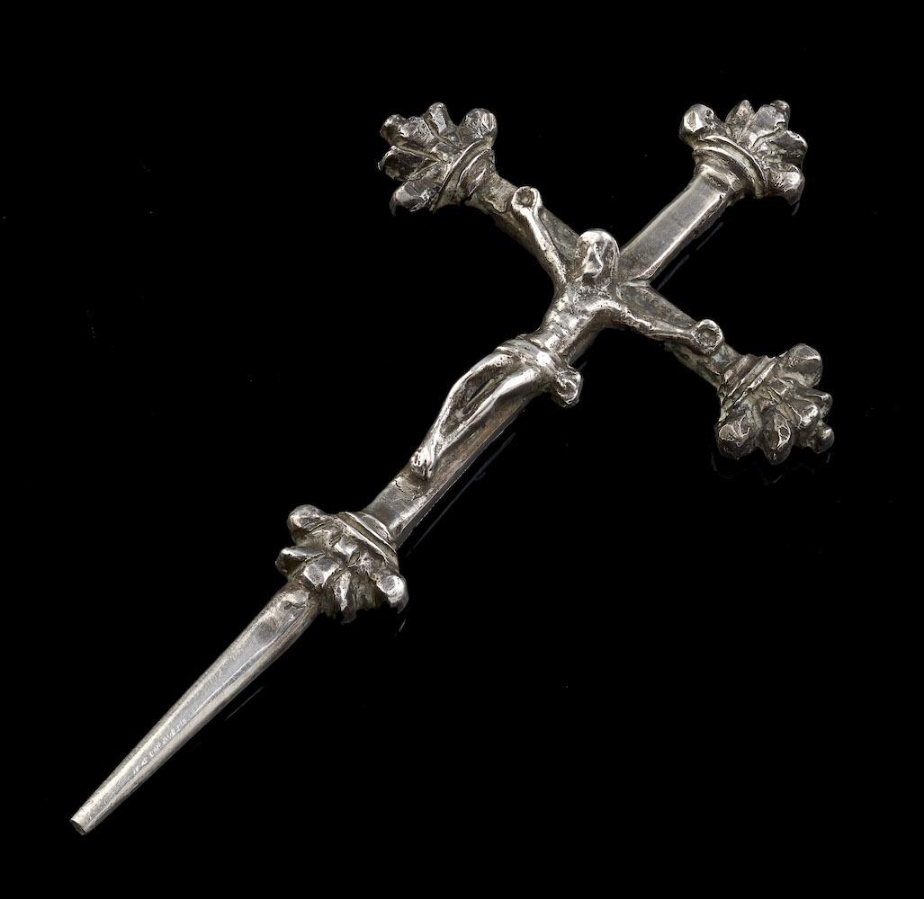 Spanish silver Pyx circa 1600