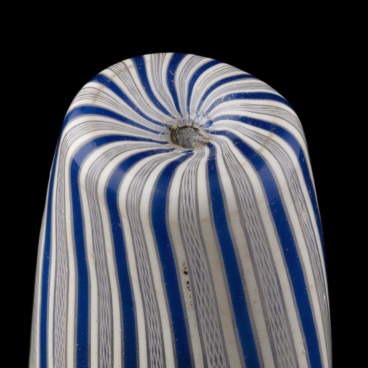 Glass Beaker with Blue and White Fili and Retortoli