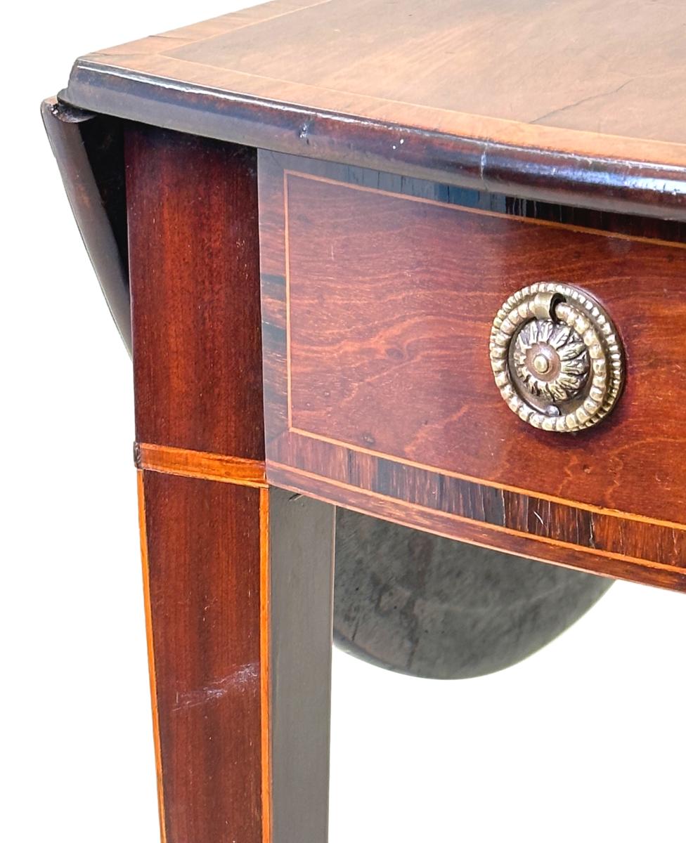 18th Century Mahogany Oval Pembroke Table