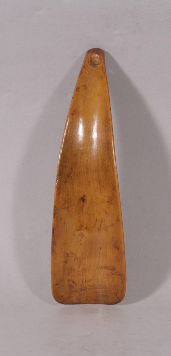 S/5474 Antique Treen 19th Century Scandinavian Boxwood Shoe Horn