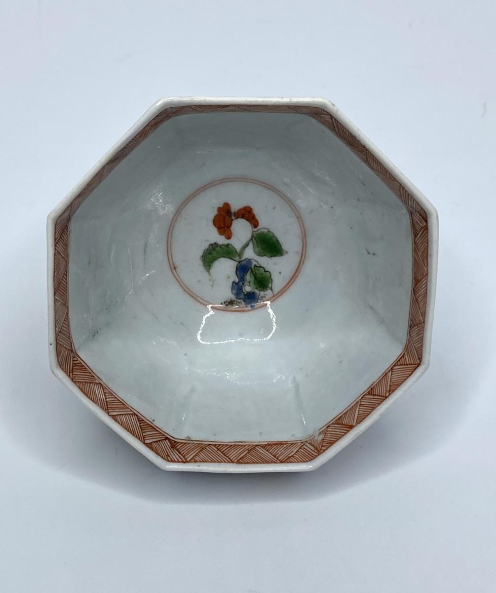 Worcester octagonal teabowl and saucer
