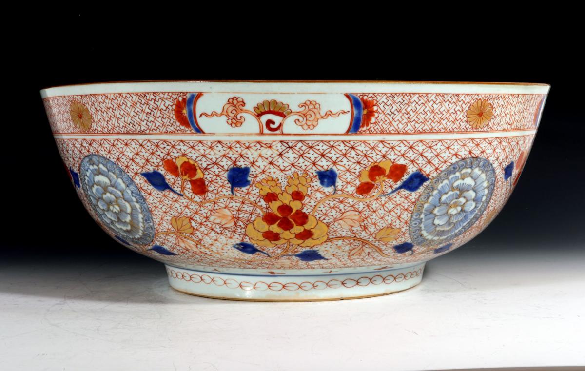 Chinese Export Porcelain Rouge de Fer Large Punch Bowl,