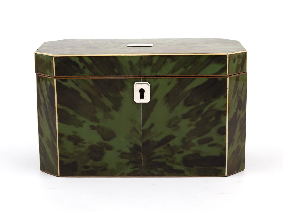 front profile of the tea caddy