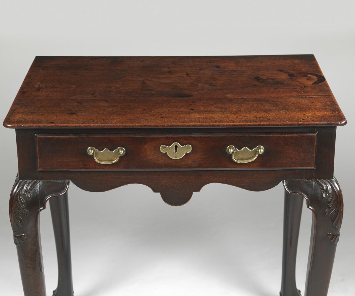 Irish Georgian carved mahogany side table
