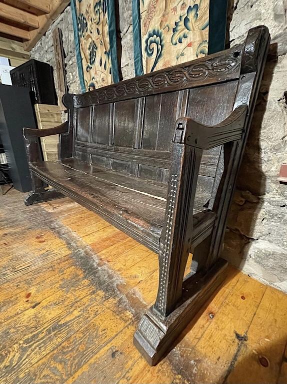 AN EXCEPTIONALLY RARE HENRY VIII FORDE ABBEY SETTLE