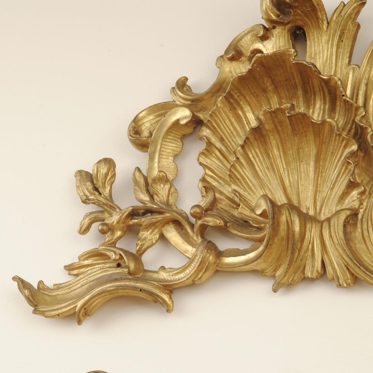 Set of Four 18th Century Gilt Wood Carvings