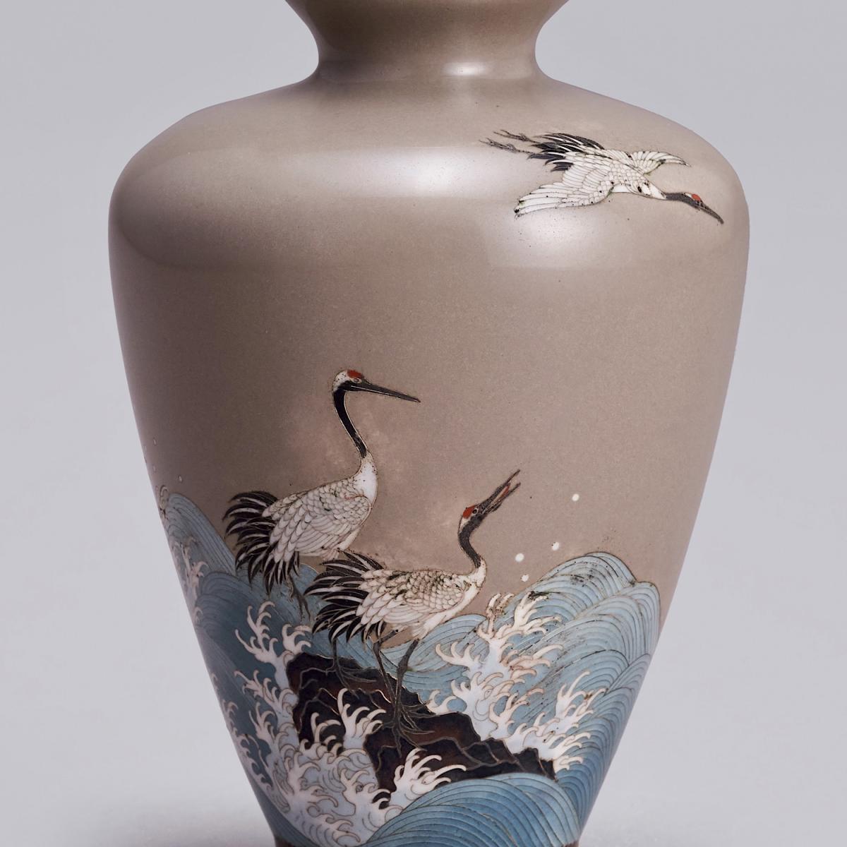 Japanese cloisonné enamel vase decorate with Manchurian cranes by Hayashi Chuzo, Meiji Period