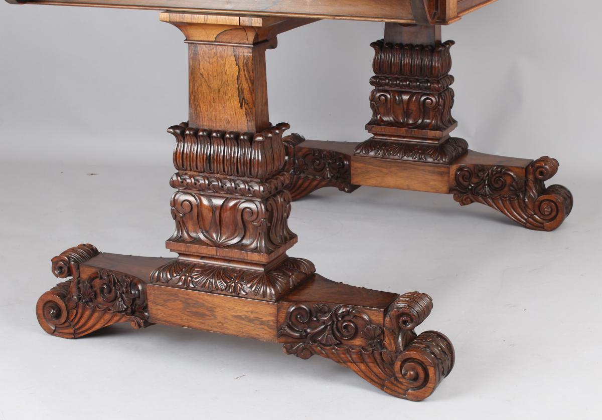 rosewood library table of very high quality and, possibly, by Gillows