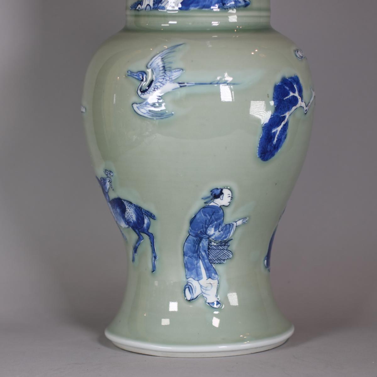 foot of celadon vase