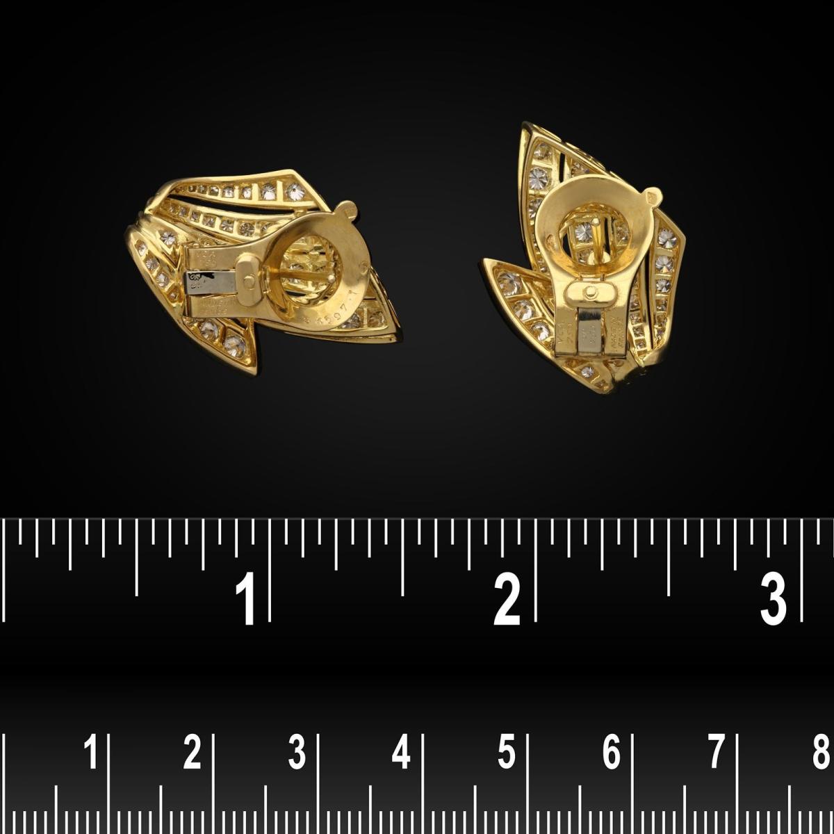 Van Cleef & Arpels Pair of 18ct Gold And Diamond Fan Earrings Circa 1990s