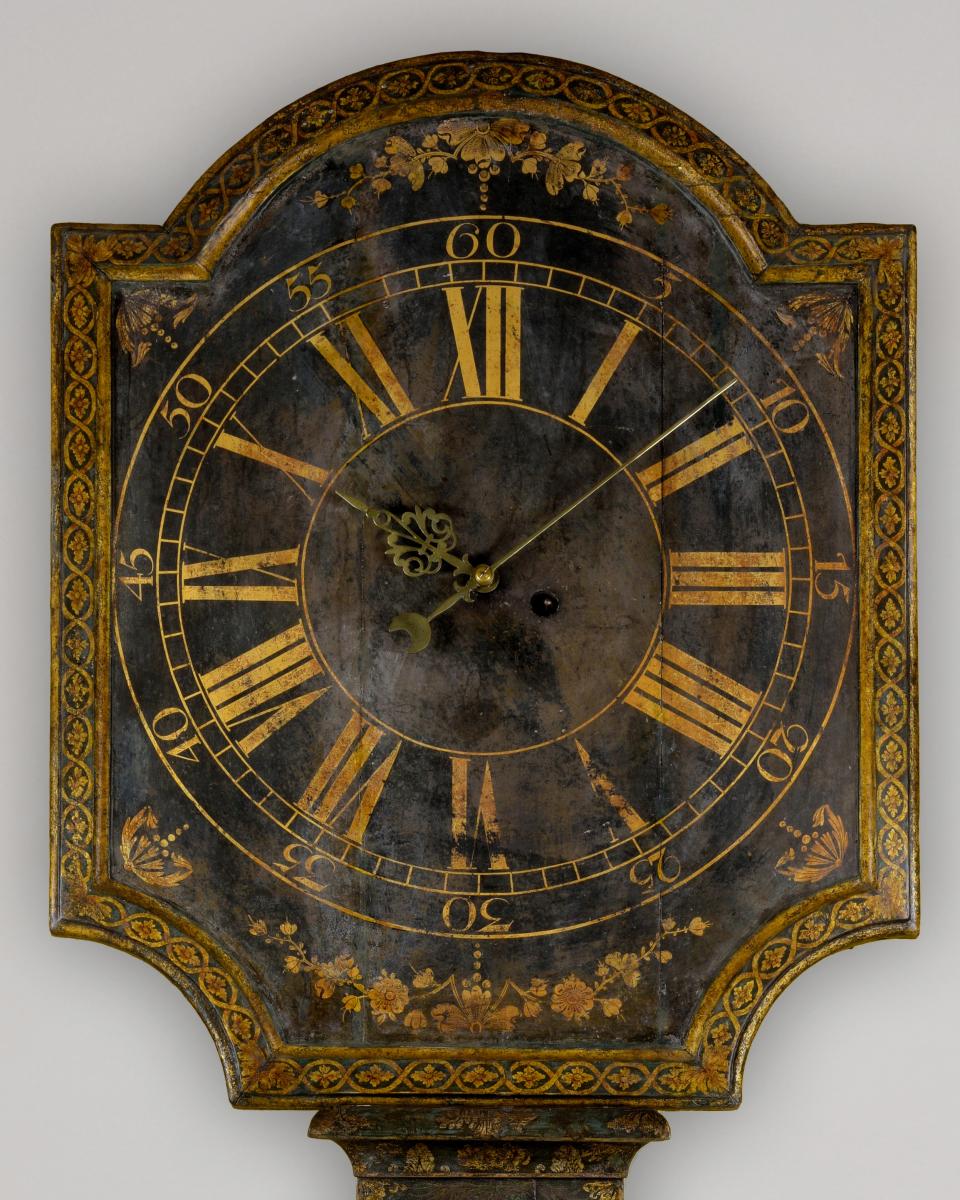 Early Shield Dial Chinoiserie Tavern Clock