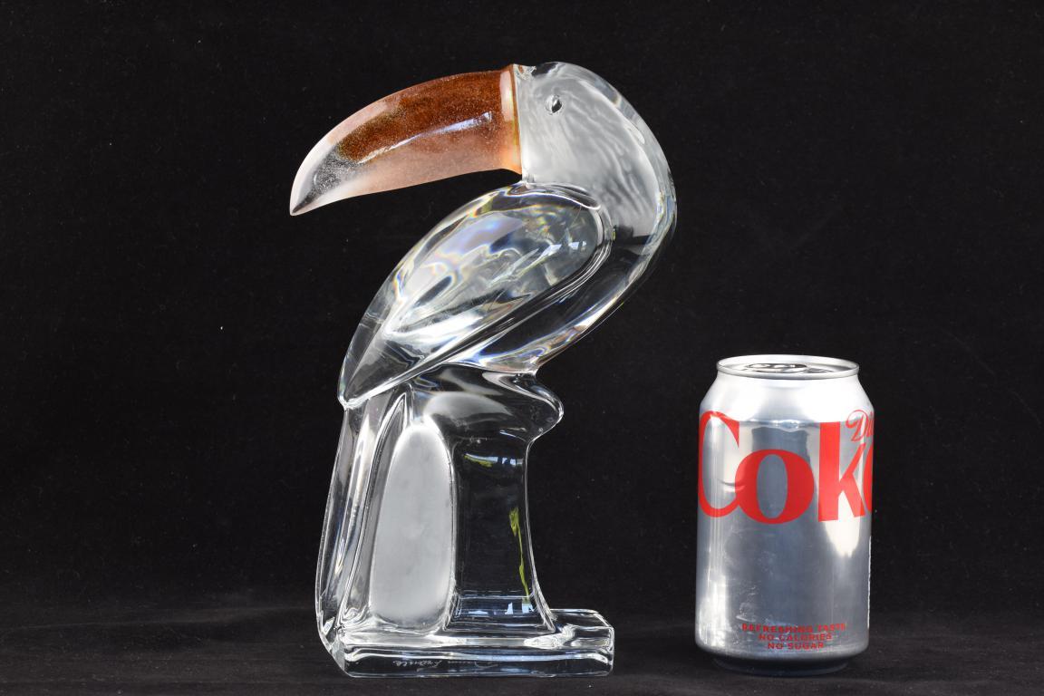Daum Pate de verre and crystal glass figure of a Toucan sitting atop a clear glass perch