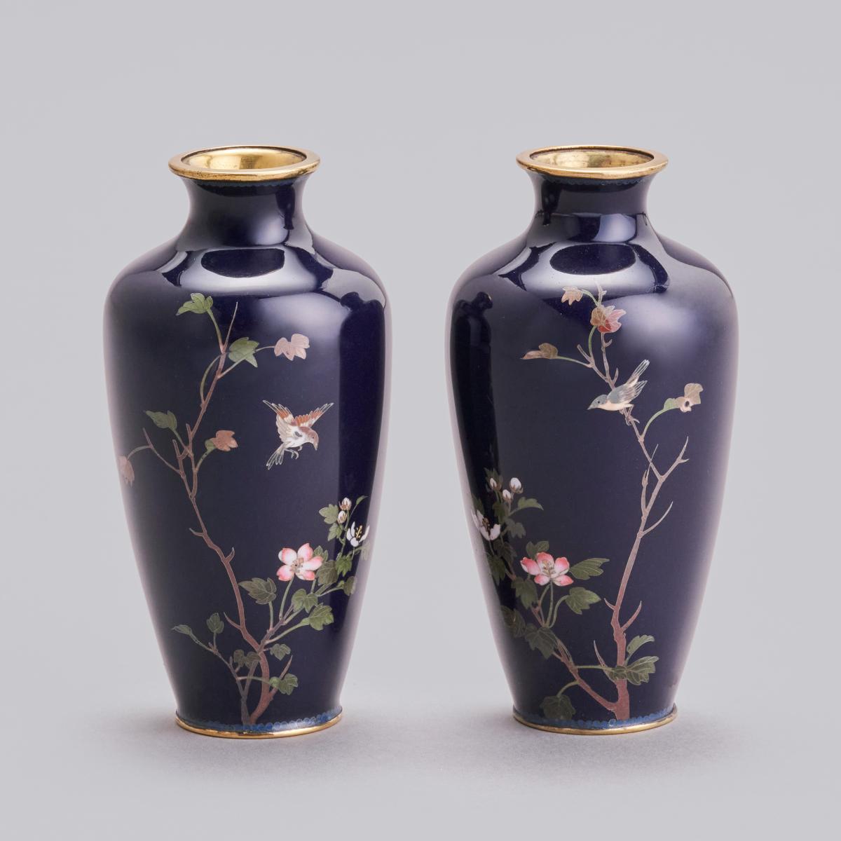 Japanese pair of cloisonné enamel vases signed Ito Soemon, Meiji Period
