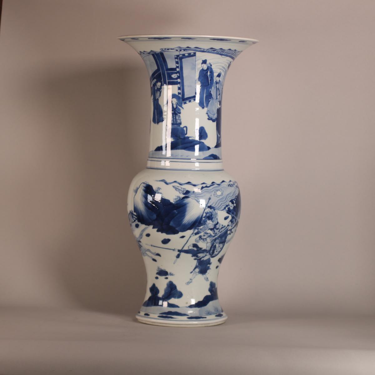 Alternative side of Chinese ‘Romance of the Three Kingdoms’ yenyen vase
