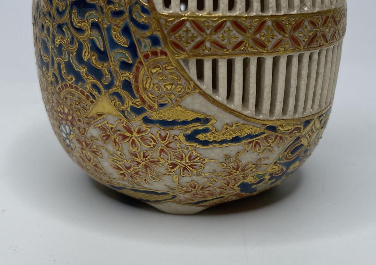 Imperial Satsuma pottery cricket cage, Japan, circa 1880, Meiji Period