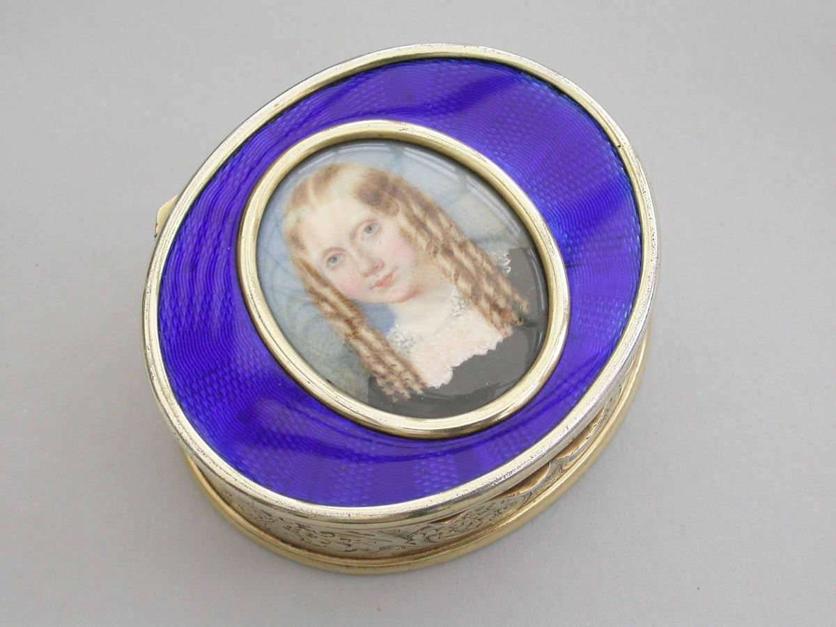 Victorian Cased Silver Gilt & Enamel Snuff Box Set With Portrait Miniature