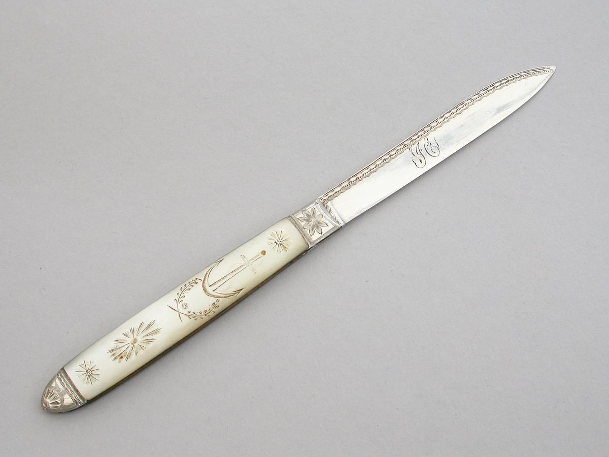 George III Cased Silver& Mother of Pearl Folding Fruit Knife - Royal Crown & Anchor