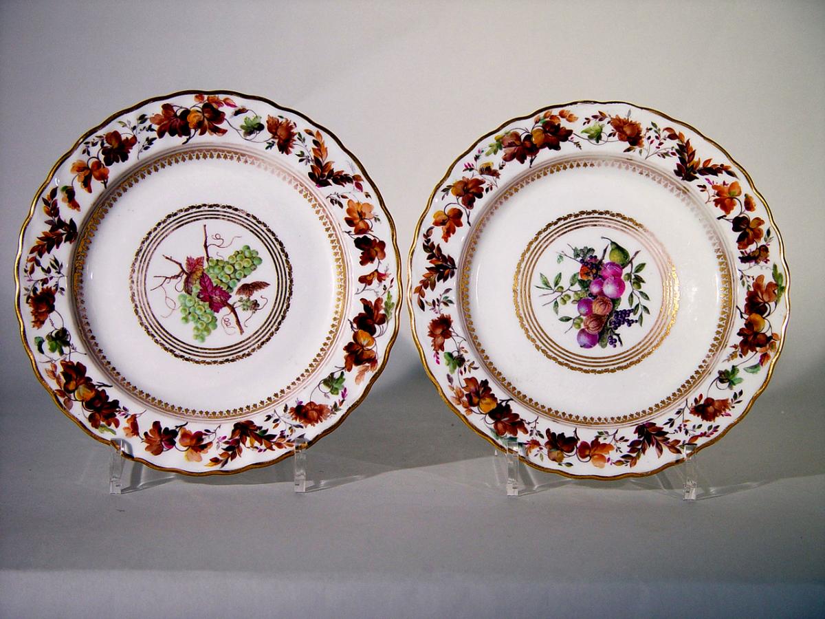 Antique Derby Porcelain Set of Six Fruit-decorated Plates, Pattern 126, Painted by William Longden, Circa 1790