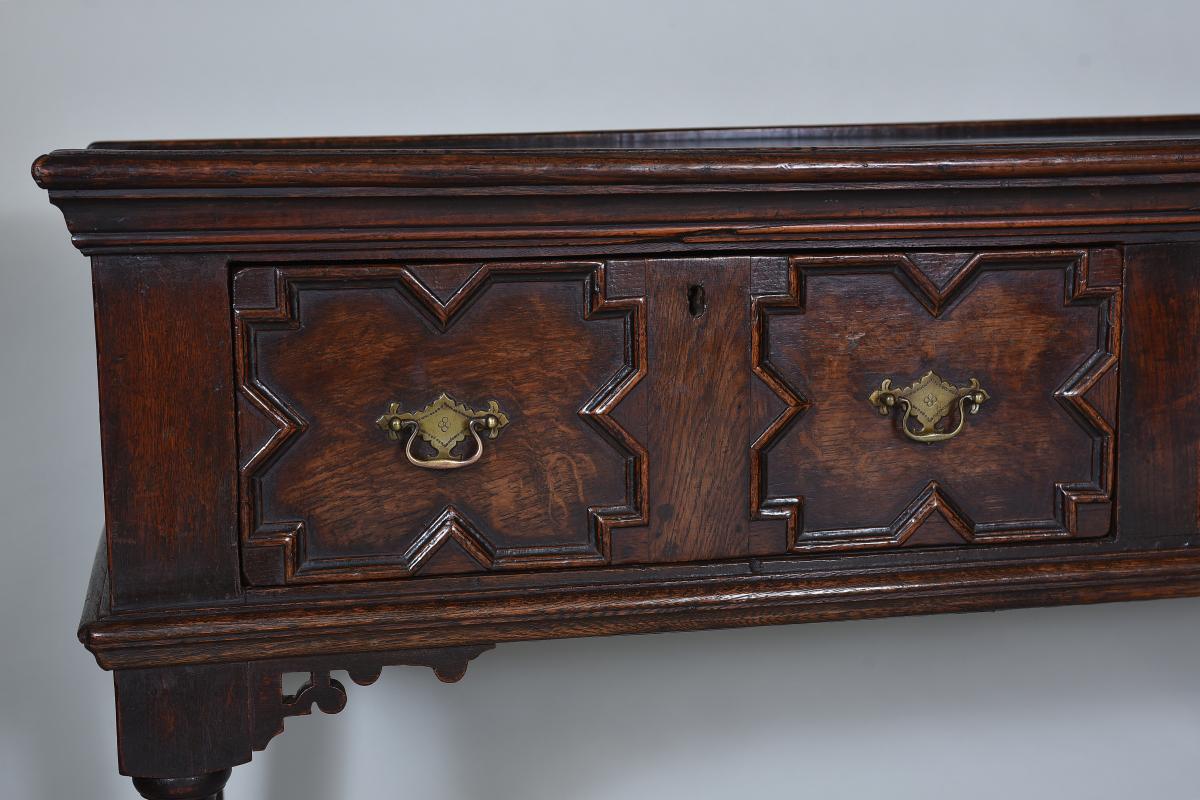 17th century Oak Dresser