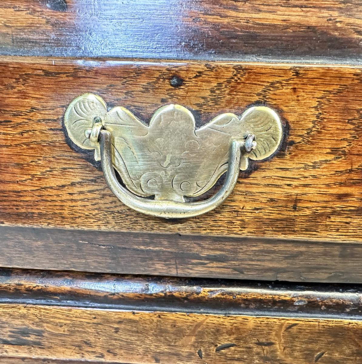 Early 18th Century Oak Dresser Cupboard