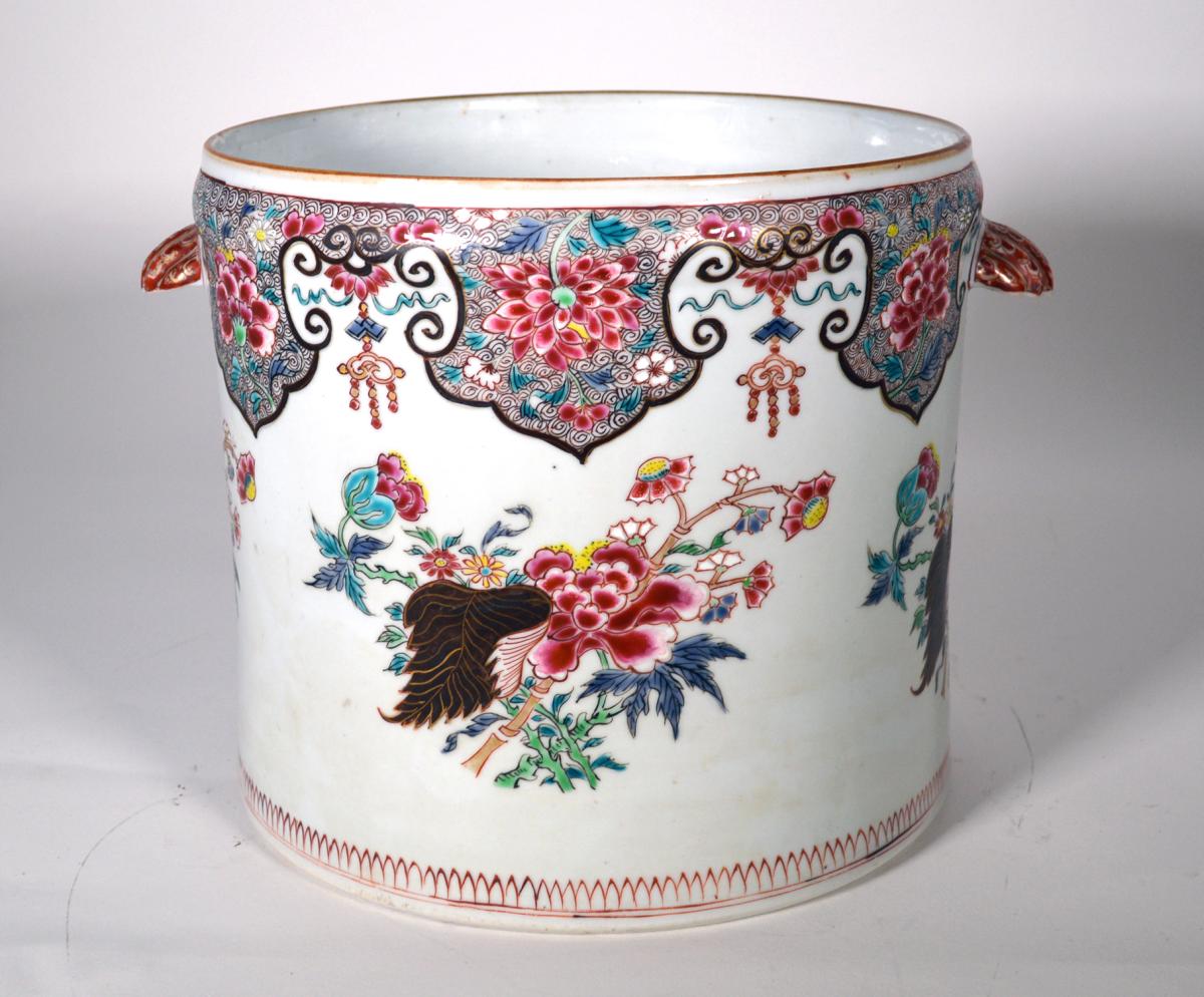 Chinese Export Porcelain Very Large Famille Rose Cache Pot or Wine Cooler