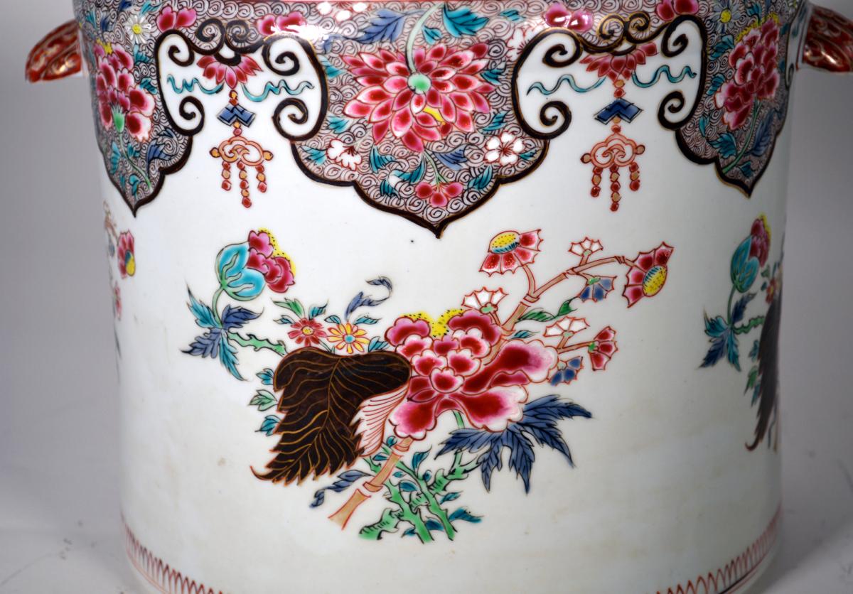 Chinese Export Porcelain Very Large Famille Rose Cache Pot or Wine Cooler