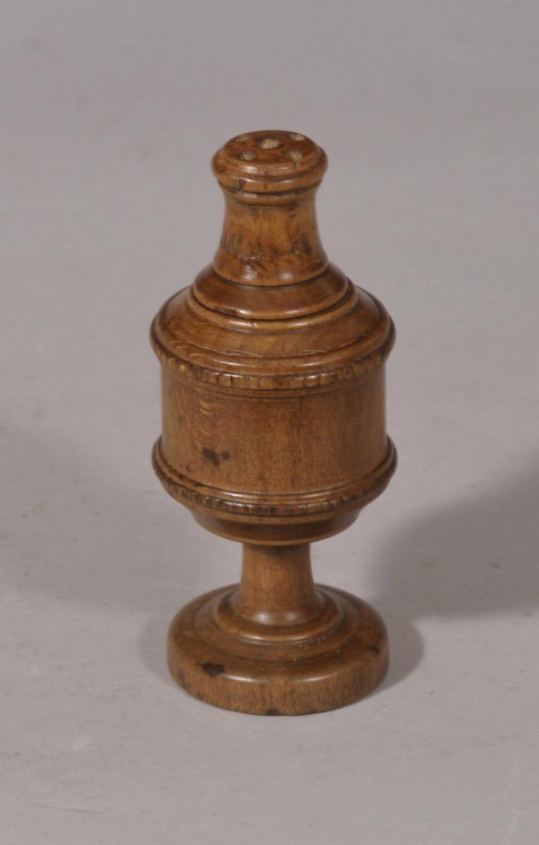S/5782 Antique Treen 19th Century Sycamore Pepperette or Spice Shaker