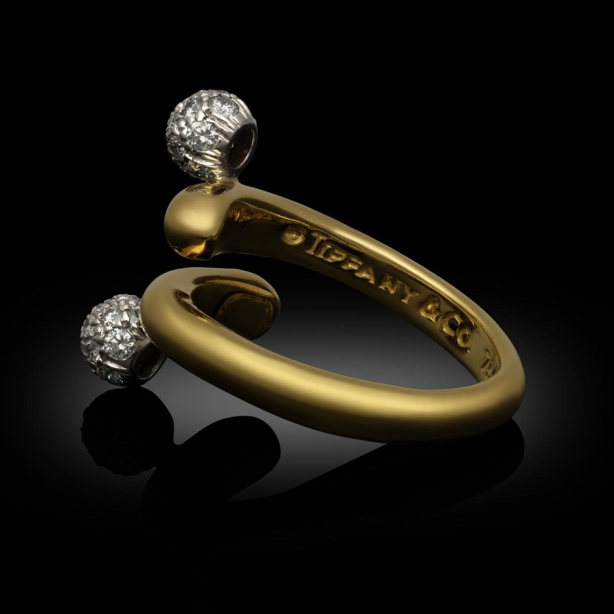 Elegant Tiffany & Co. Sterling Silver Ring