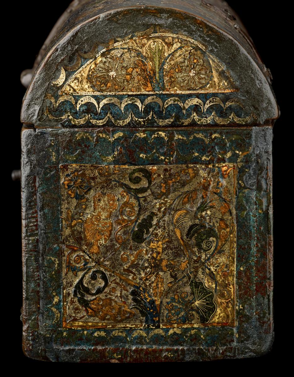 Barniz de Pasto Domed Box of Small Proportions. Colombia, 17th Century