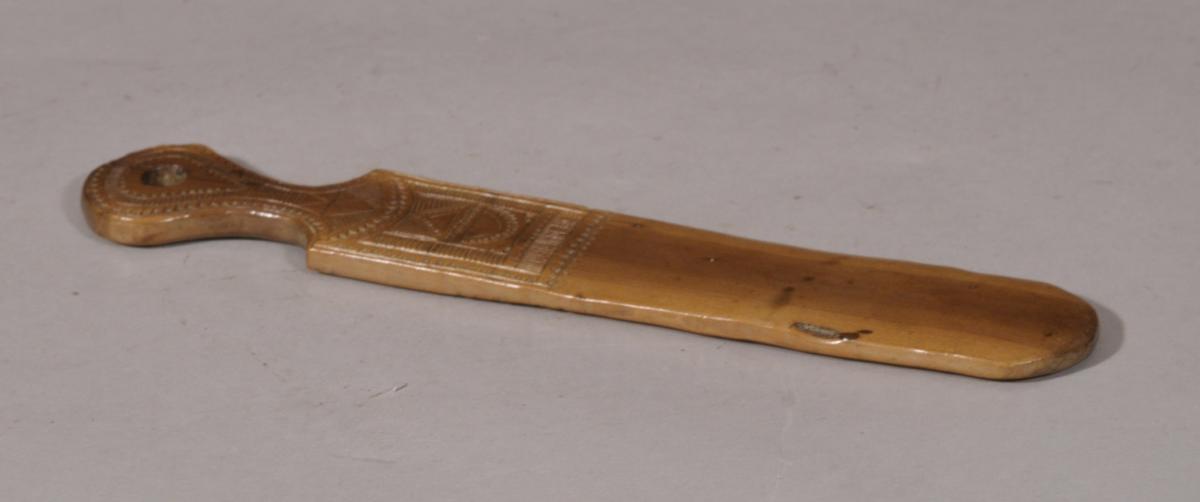 S/5881 Antique Treen Early 19th Century Carved Fruitwood Butter Spatula