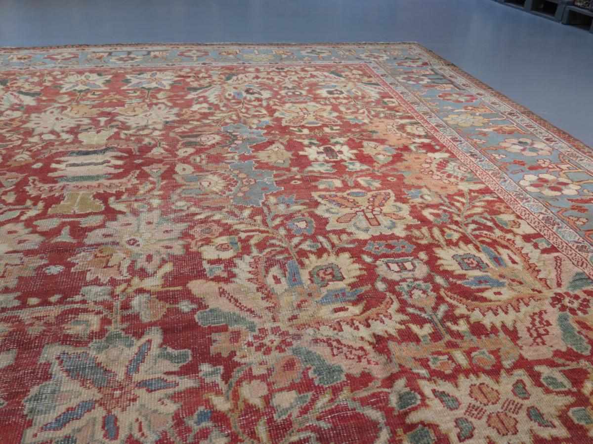 Fine circa 1890 Ziegler Mahal Carpet