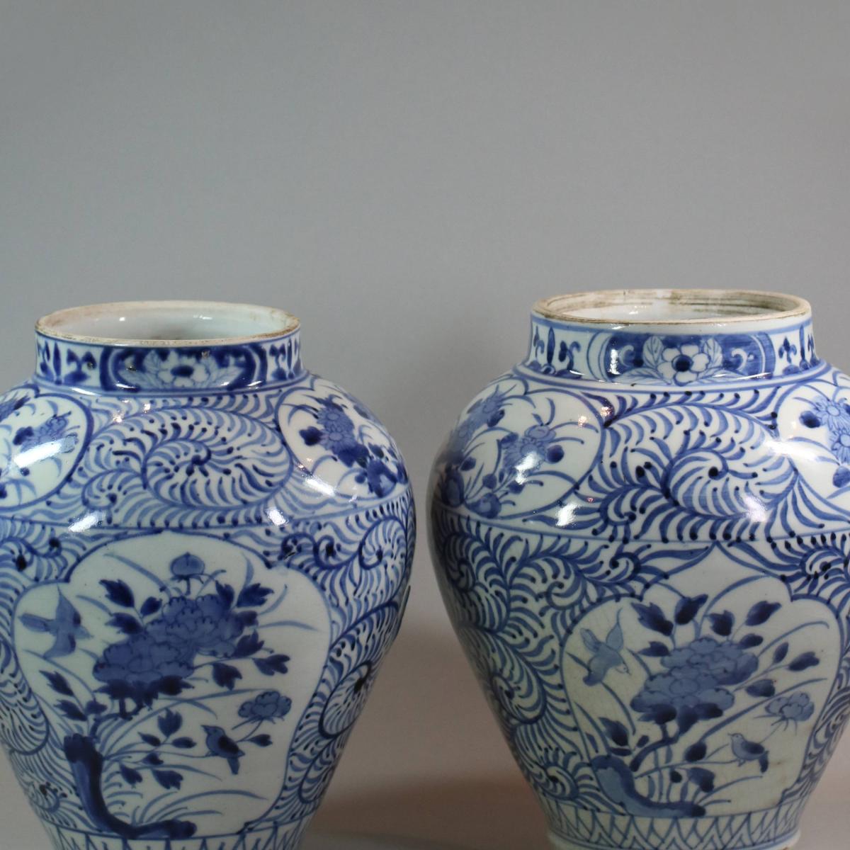Pair of blue and white Japanese vases, circa 1700