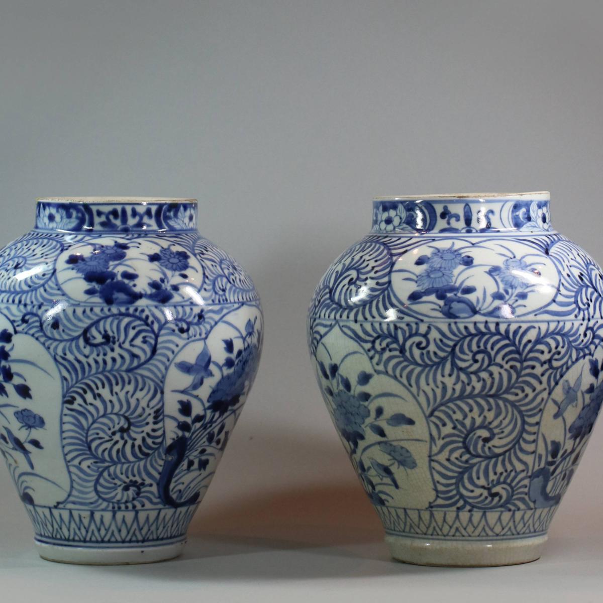 Sides of pair of blue and white Japanese case, circa 1700