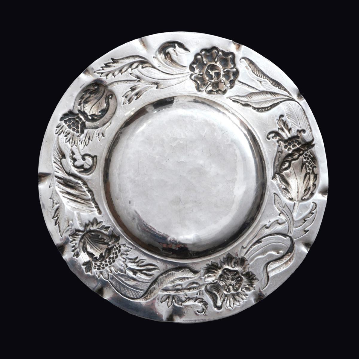 A Connells of Cheapside silver “flower” dish