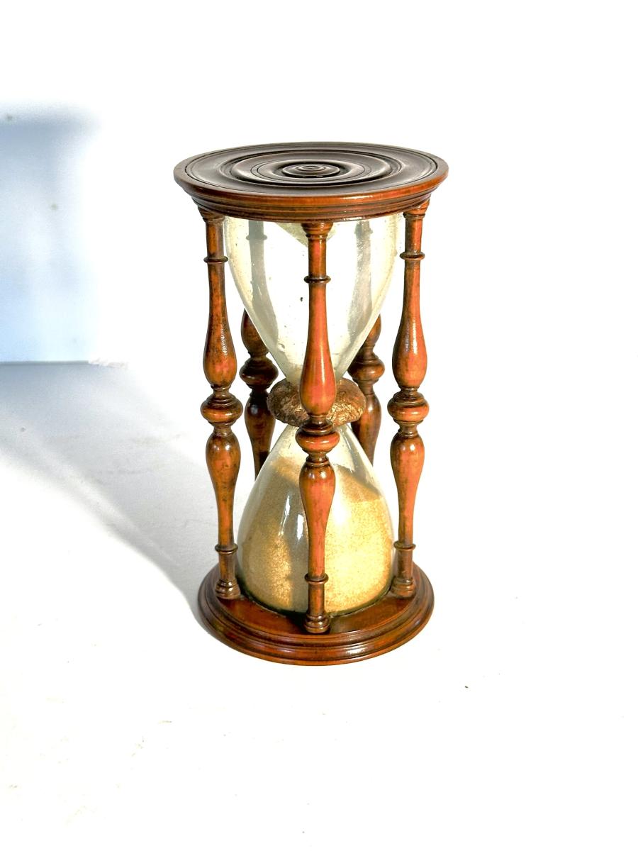 17th Century Hourglass